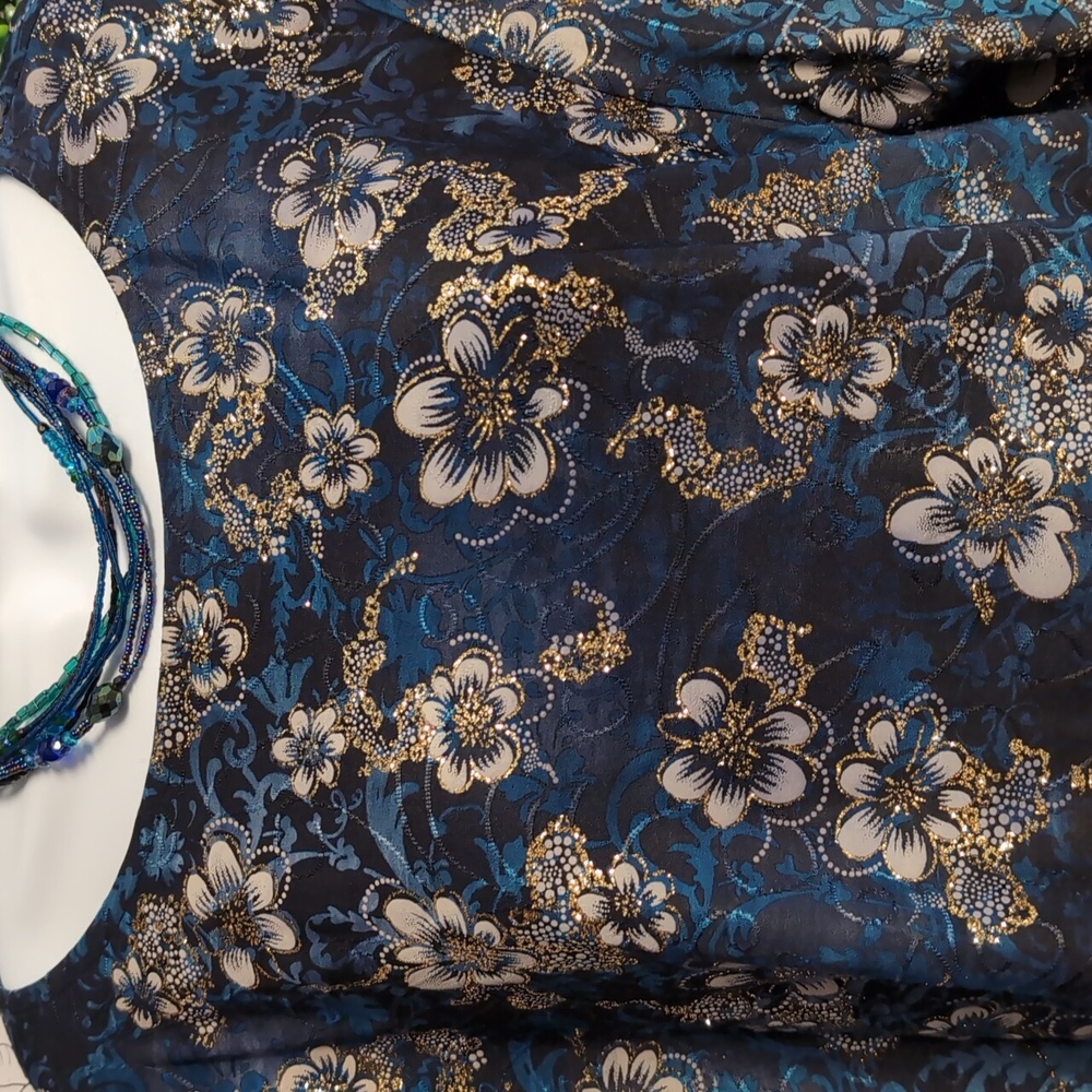 Glitz & Gold Blue Floral Top - Picture 5 of 7